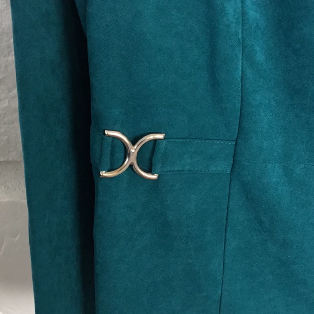 JM Collection Deep Turquoise 3 Button Blazer - Picture 2 of 8